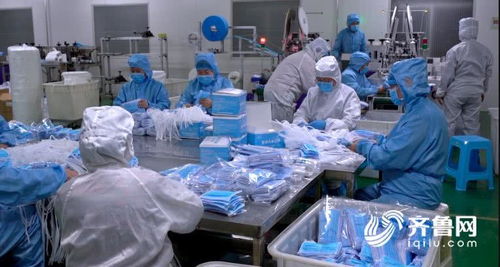 口罩 生產(chǎn)三班倒 山東企業(yè)連夜提供醫(yī)療防護產(chǎn)品